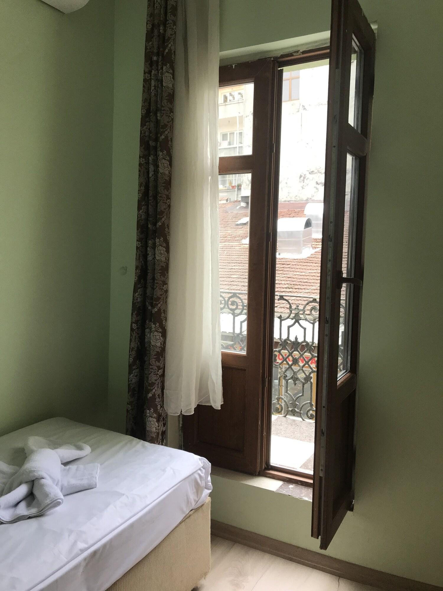 Historial Hotel Istanbul Ngoại thất bức ảnh